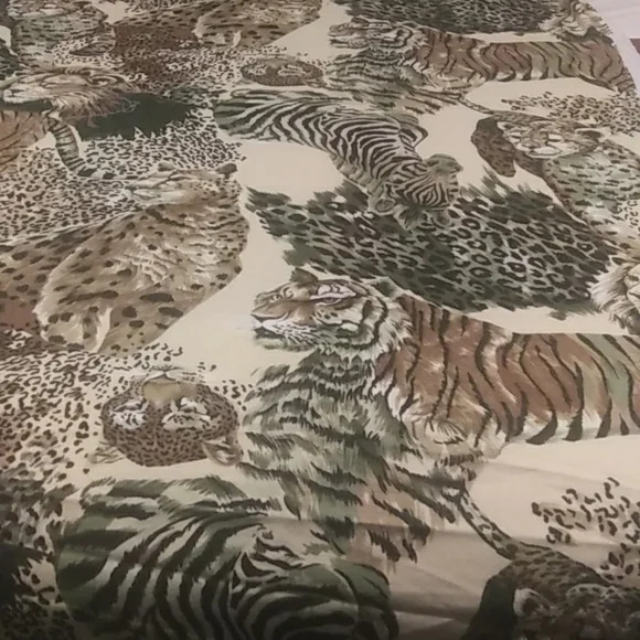Wild African Animal Print/Jersey Type Material Tigers/ Zebras/ Lion/ Cheetahs.B